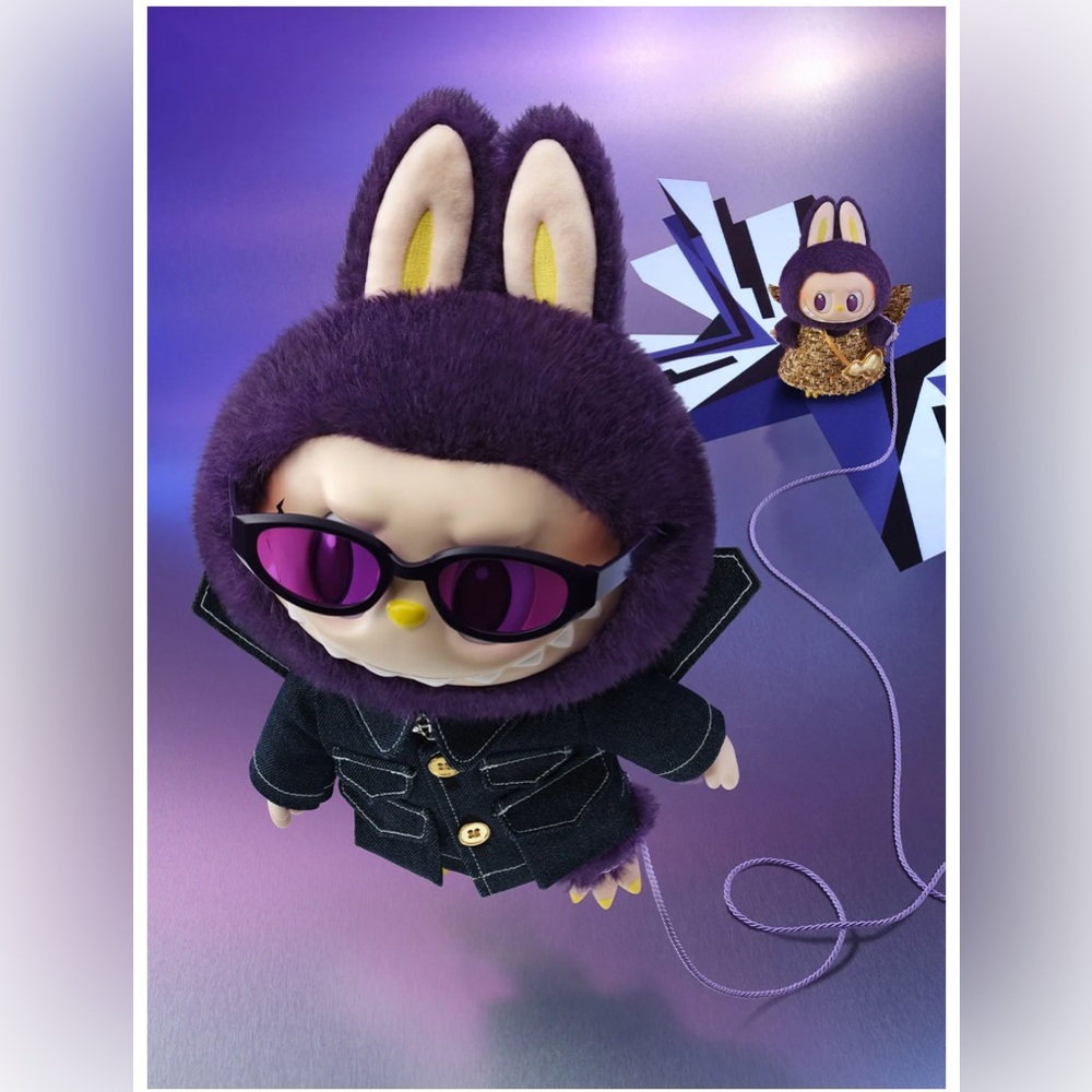 Labubu x Pronounce Vinyl Plush Hanging Card - Picture 11 of 12